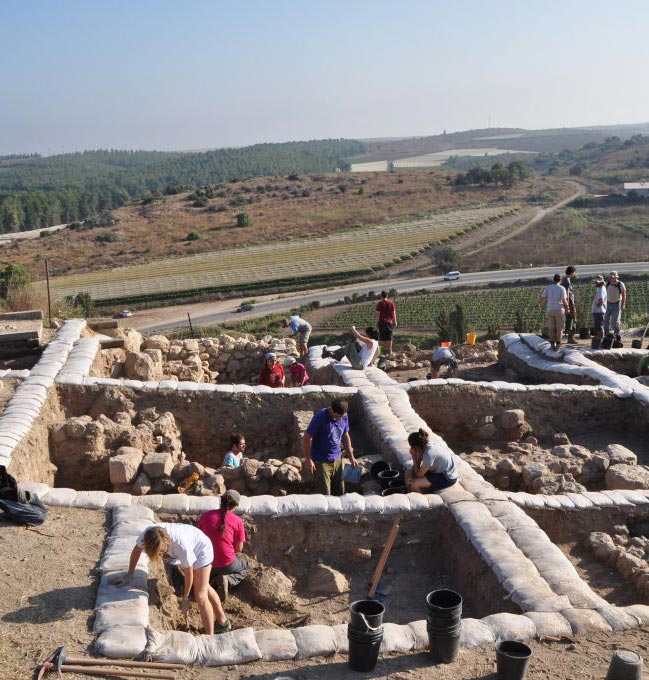 Hebrew U archaeologist: Thick wall found at Lachish indicates King Solomon’s son built it