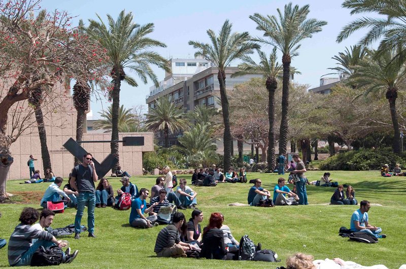 Students at Tel Aviv University