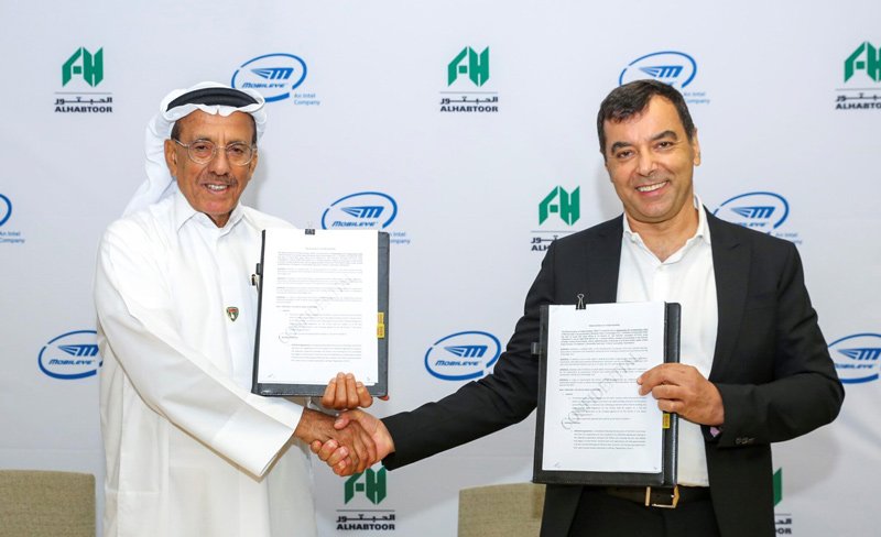 Mobileye's Professor Amnon Shashua and Khalaf Ahmad Al Habtoor, founding chairman of Al Habtoor Group, sign a strategic partnership deal to deploy self-driving vehicles in Dubai.