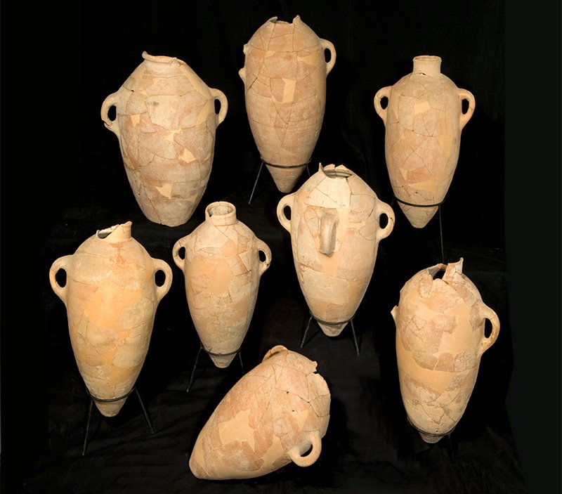 Storage jars from Khirbet Qeiyafa (Clara Amit/IAA)