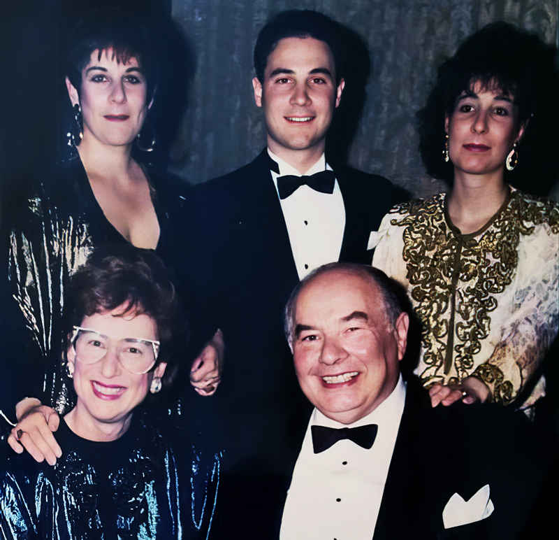 The Davidson Family in April 1988 at the CFHU Scopus Dinner in Toronto, ON. Top left to right, Miriam, Michael and Toby; bottom left to right, Thelma and Brian.
