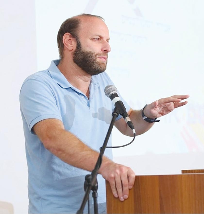Decoding the digital pulse: How Prof. Yaniv Dover maps the flow of information and human behavior